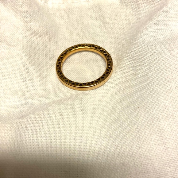 Pandora 14k Gold Classic Hearts Ring - Picture 1 of 1
